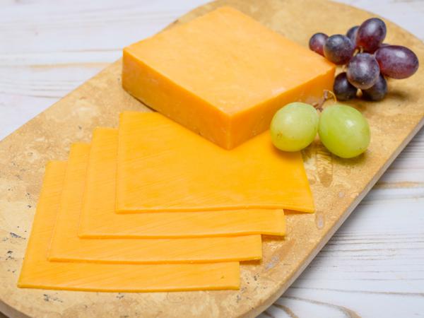پنیر چدار ورقه ای طبیعی رنده شده